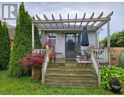 104 ERIE STREET - 28