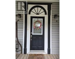 104 ERIE STREET - 5