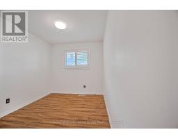 155 BERWICK STREET - 12