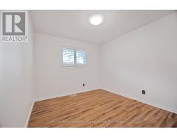 155 BERWICK STREET - 16