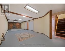 155 BERWICK STREET - 18