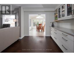 293 HUCK CRESCENT - 17