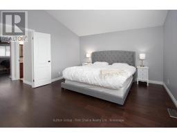 293 HUCK CRESCENT - 20