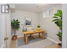 293 HUCK CRESCENT - 31