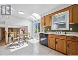 44 GREENWICH DRIVE - 13