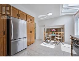 44 GREENWICH DRIVE - 14