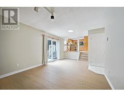 44 GREENWICH DRIVE - 16