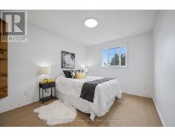 44 GREENWICH DRIVE - 23
