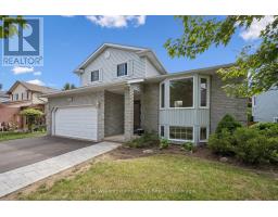 44 GREENWICH DRIVE - 3
