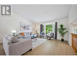 44 GREENWICH DRIVE - 8