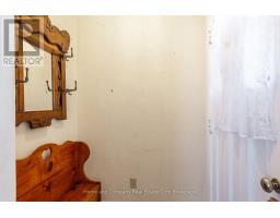 62 CORIANO STREET - 4