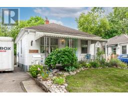 62 CORIANO STREET - 42