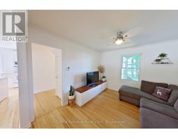 90 RAGLAN STREET - 17