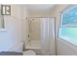 90 RAGLAN STREET - 22