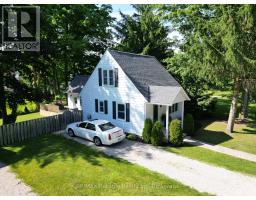 90 RAGLAN STREET - 31