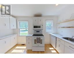 90 RAGLAN STREET - 6