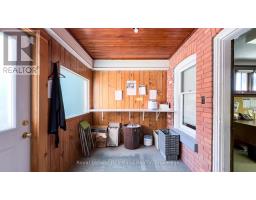 405 QUEEN ST - 32