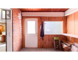 405 QUEEN ST - 33