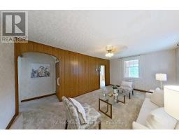 37 FRONT ROAD - 15