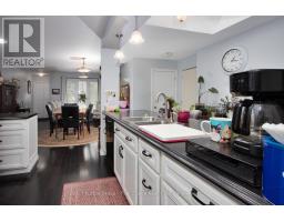 259 GREENWOOD DRIVE - 11