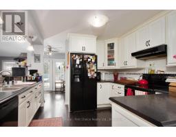 259 GREENWOOD DRIVE - 8