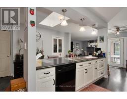 259 GREENWOOD DRIVE - 9