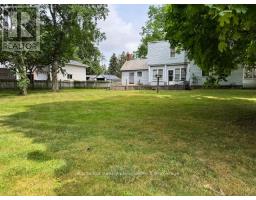 600 FISHLEIGH STREET - 20