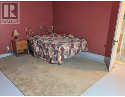 600 FISHLEIGH STREET - 8