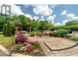 113 - 400 ROMEO STREET N - 33
