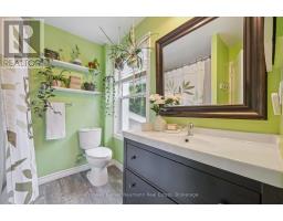 102 ASMUS STREET - 17