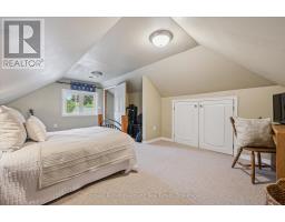 102 ASMUS STREET - 22