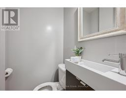 102 ASMUS STREET - 32