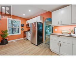 102 ASMUS STREET - 33