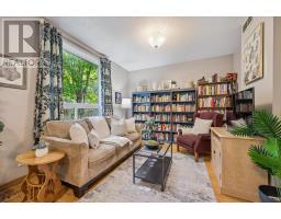 102 ASMUS STREET - 34