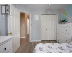 35 HYDE ROAD - 19