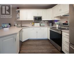 35 HYDE ROAD - 7