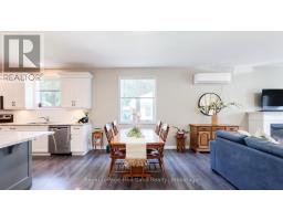 59 LOUISA STREET - 15