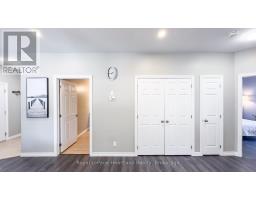 59 LOUISA STREET - 27