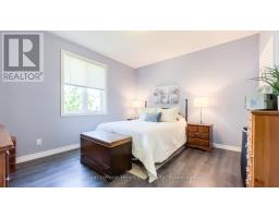 59 LOUISA STREET - 28