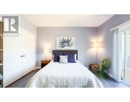 59 LOUISA STREET - 33