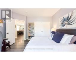 59 LOUISA STREET - 34