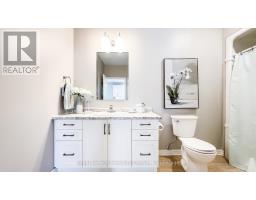 59 LOUISA STREET - 37