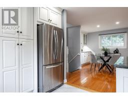 8 MURRAY HILL ROAD - 12