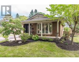 8 MURRAY HILL ROAD - 2
