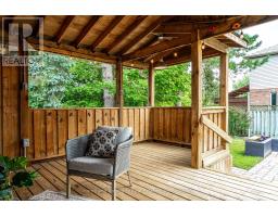 8 MURRAY HILL ROAD - 30