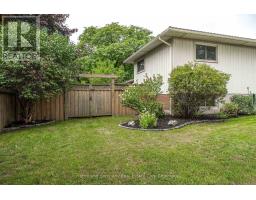 8 MURRAY HILL ROAD - 35
