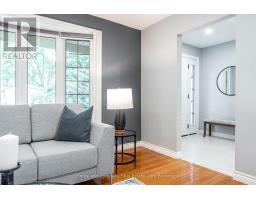 8 MURRAY HILL ROAD - 6