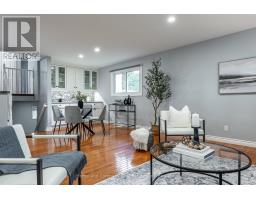8 MURRAY HILL ROAD - 8