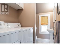 188 WELLINGTON STREET - 37