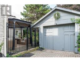 26 ONTARIO STREET S - 37